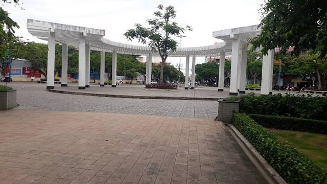 Luu Huu Phuoc Park - Image 1