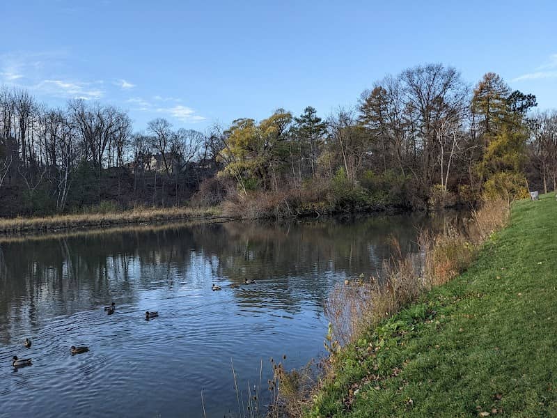 Oak Creek Parkway - Image 2