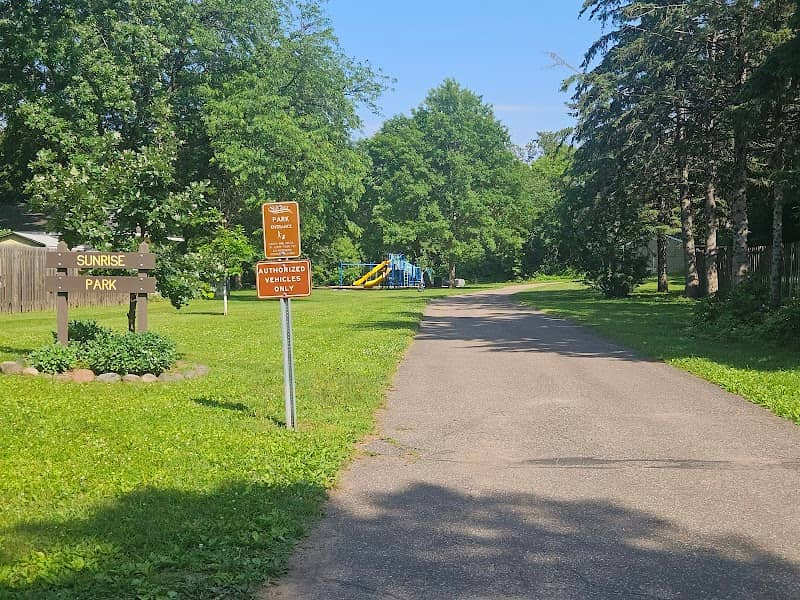 Sunrise Park - Image 2