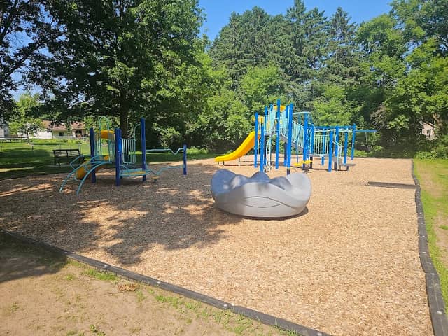 Sunrise Park - Image 3