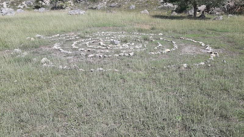 Meditation maze - Image 2