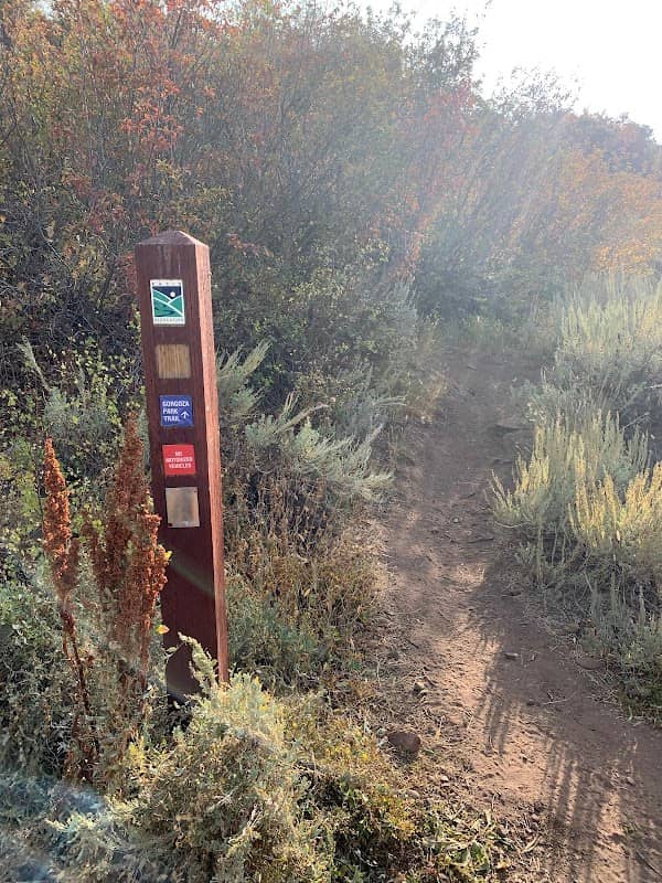 Gorgoza Park Trailhead - Image 1
