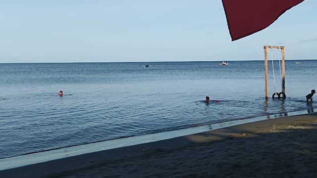 CHILL BEACH LALUBI - Image 1