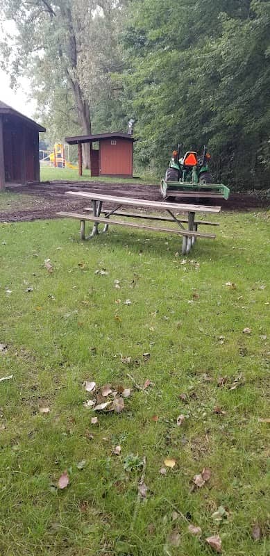 Fox Memorial Park - Image 2