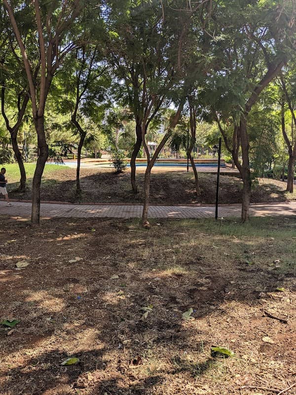Yurt Mahallesi 5 Nolu Parkı - Image 1