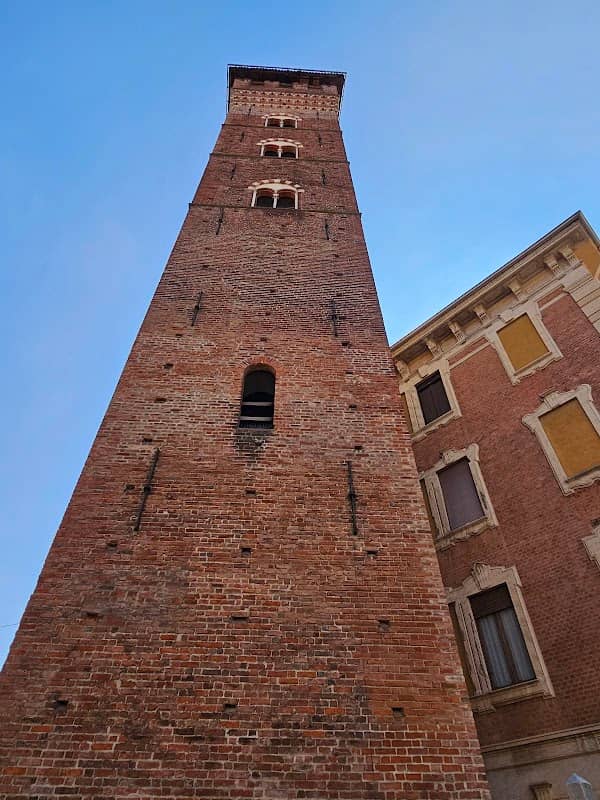 Torre Troyana - Image 2