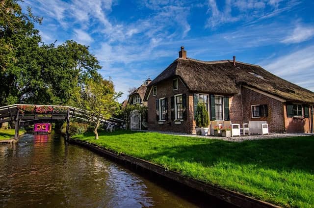 Giethoorn - Image 1