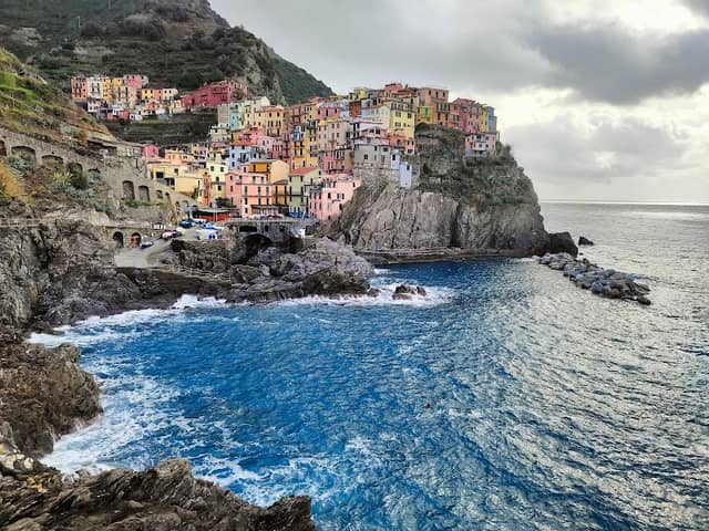 Manarola viewpoint - Image 3
