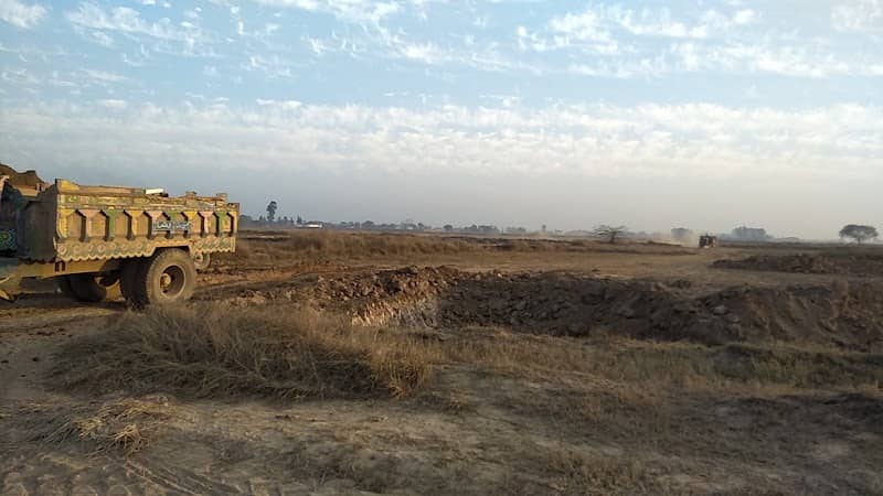 Bahoo Town - Image 1