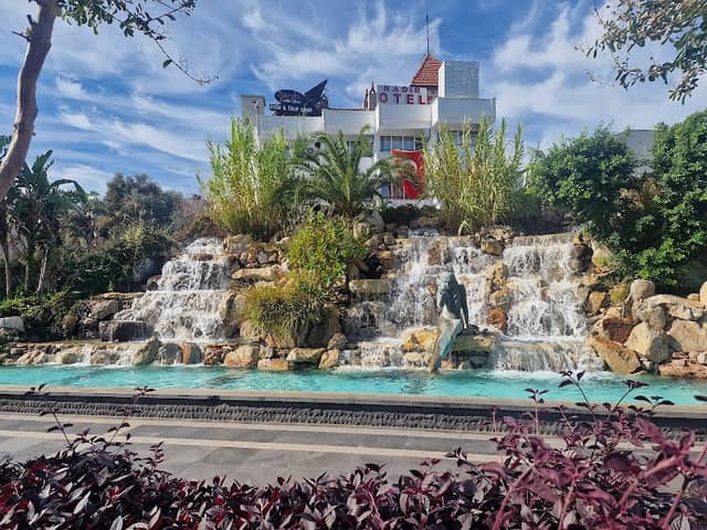 Dancing Fountain - Image 1