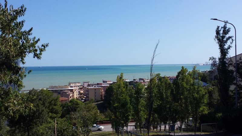 Parco Robinson - Image 2