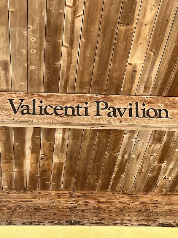 Valicenti pavilion - Image 1