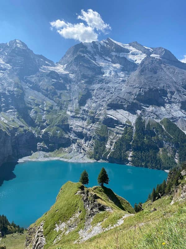 Oeschinen Lake Viewpoint - Image 2