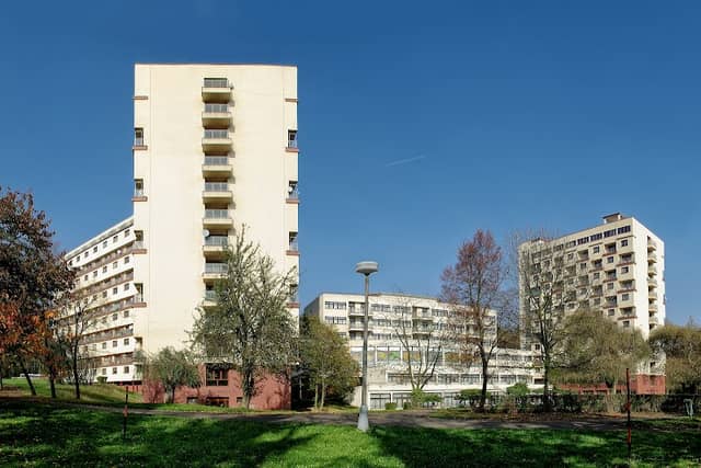 collective house - Image 1