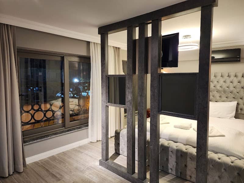 Talles Loft - Image 3