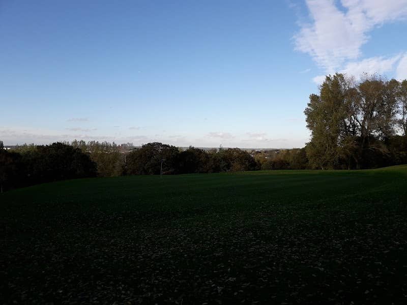 Vange Hill - Image 2