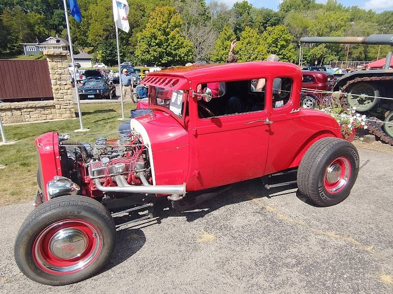 Mineral Point Car Show - Image 1