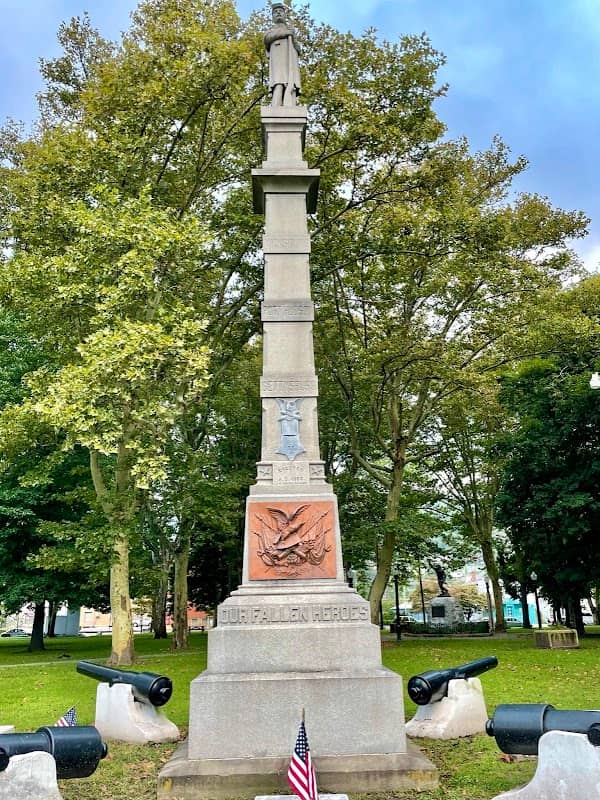 Veterans Memorial - Image 1