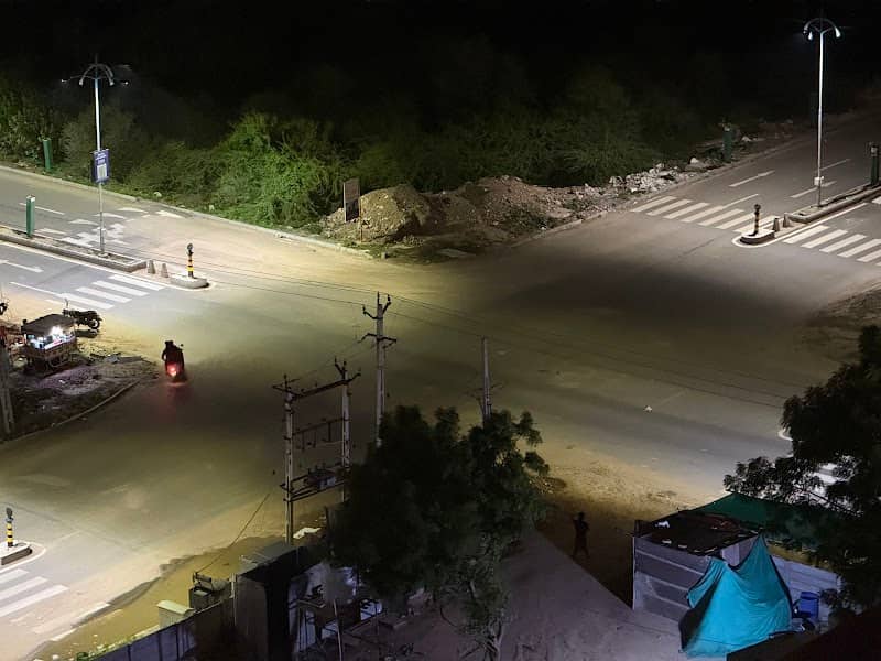 Setu Circle - Image 1