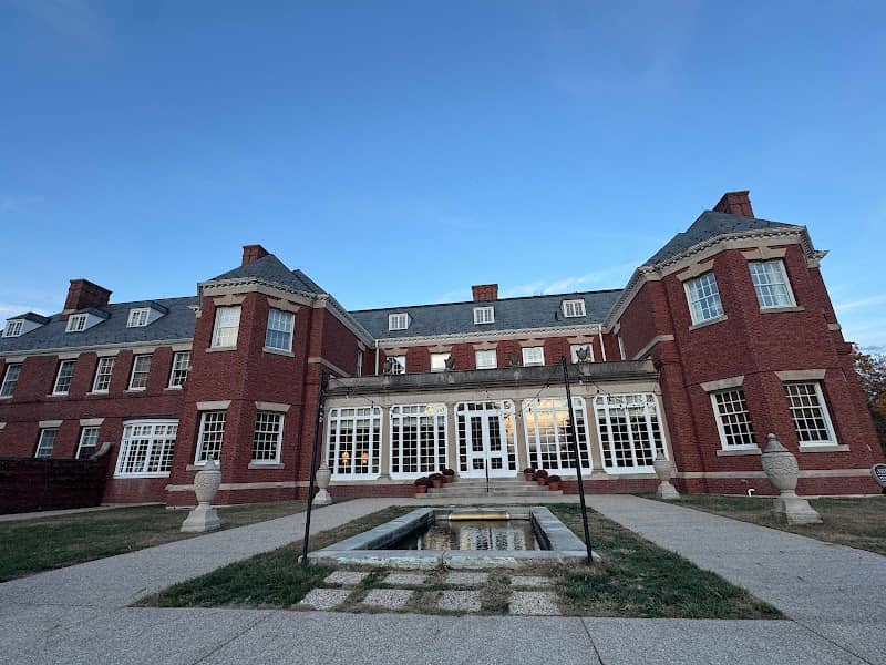 Allerton Mansion - Image 1