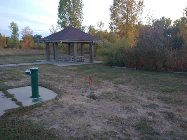 Dry creek picnic shelters - Image 1