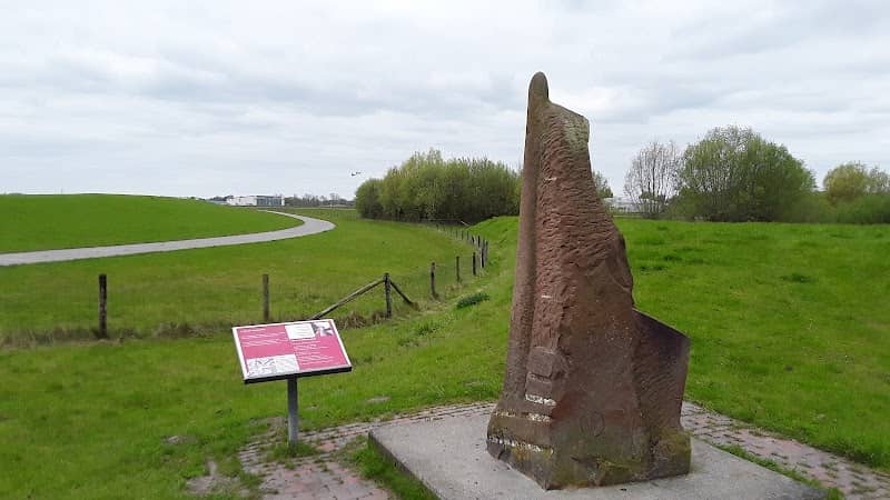 Kameradschafts Eck - Image 1