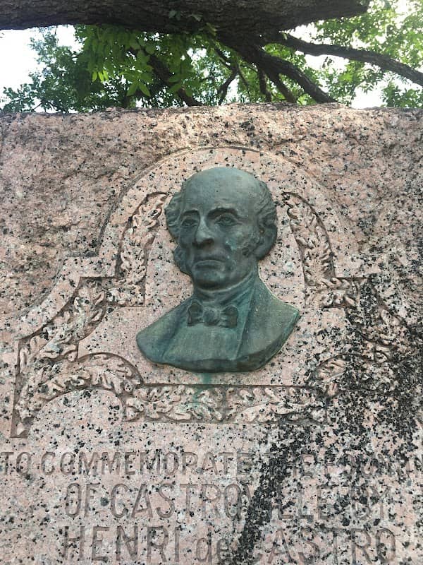 September Square - Image 1