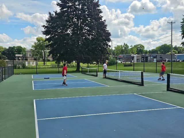 West Side Park - Image 1