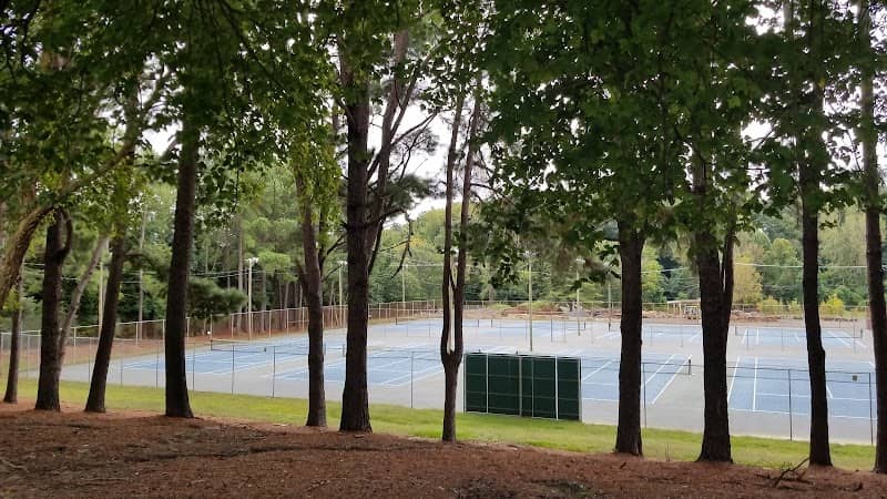 Ferguson Park - Image 2