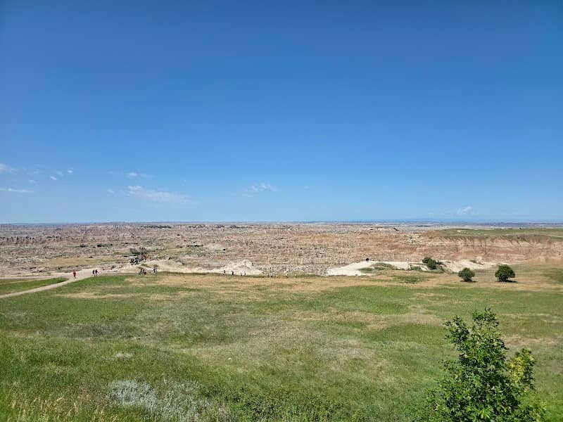 Badlands Wilderness Overlook - Image 2