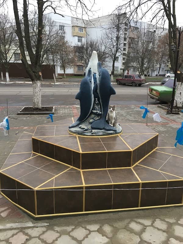 Pam'yatnyk Delʹfinam - Image 1