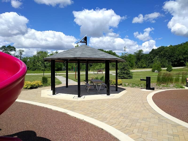 Erin Hills Park - Image 2