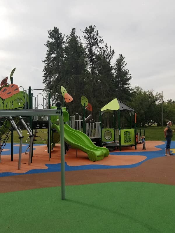 Spruce haven - Image 1