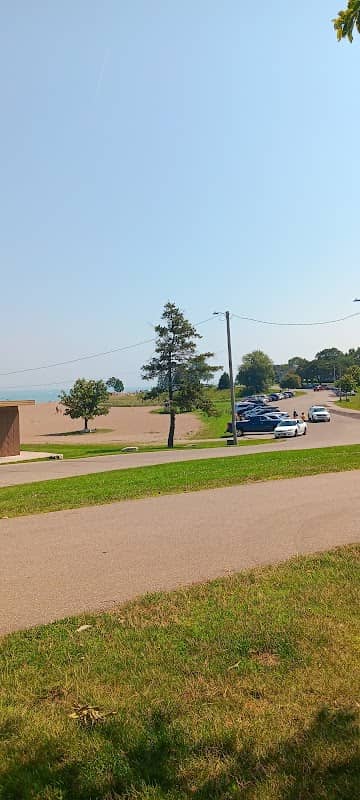 Simmons Beach - Image 1