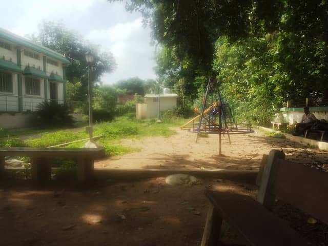 Manimandapam - Image 1