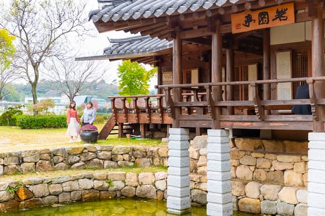 Myeong-Wonjeong - Image 2