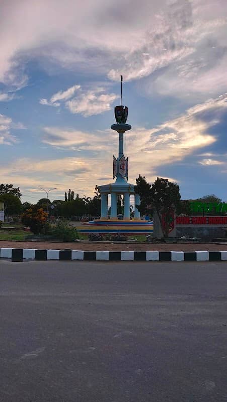 Bundaran Tameng Gawi Hatantiring - Image 2