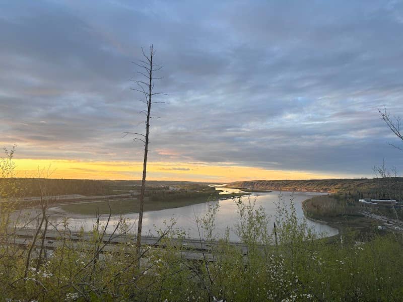 Abasand Heights Lookout - Image 1