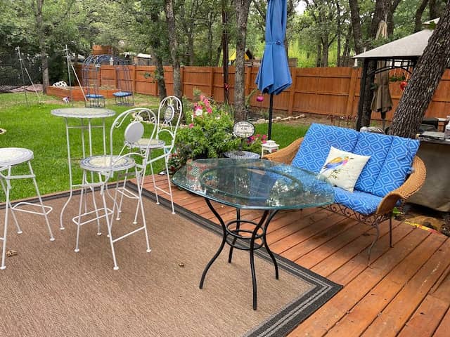Gazebo Park - Image 2