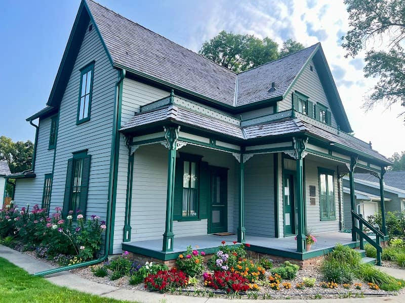 Sinclair Lewis Home - Image 1