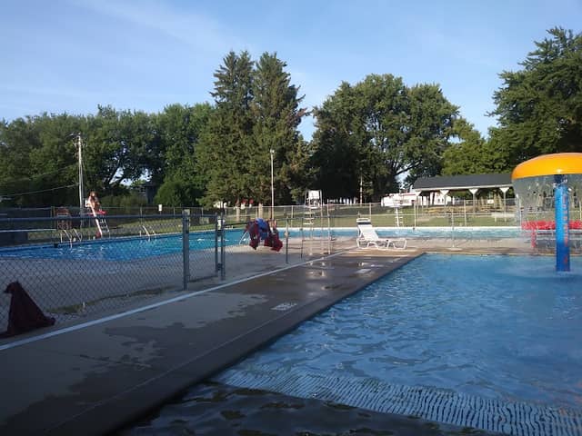 Spring Valley Swimming Pool - Image 1