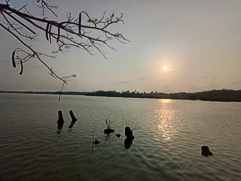 VELUR WEST VIEW POINT - Image 1