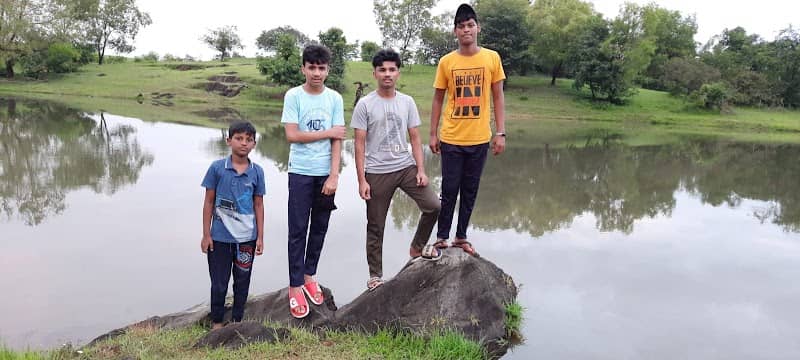 Durgawad Damp - Image 1