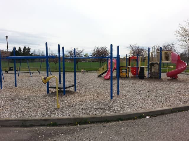 Betty Bujold Park - Image 2