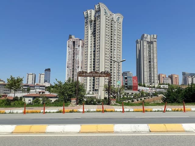 T.C. ATAŞEHİR BELEDİYESİ ERGUVAN BARIŞ PARKI - Image 1
