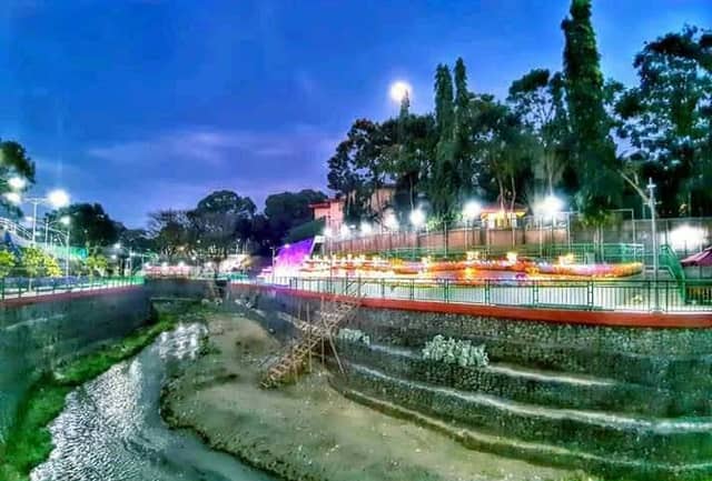 Promenade De Dasmariñas - Image 1