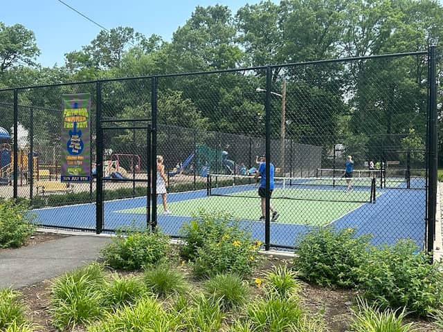 Forest Road Park - Image 2