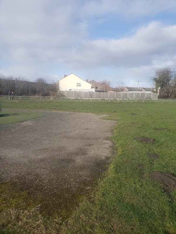Alt Road Park - Image 1