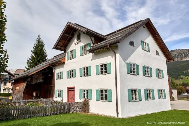 Felixé Mina´s Haus - Image 1