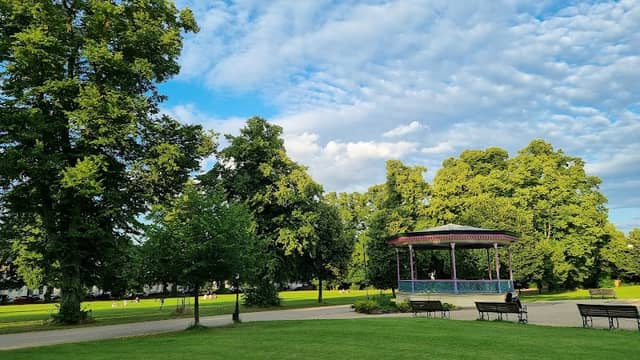 Montpellier Gardens - Image 1